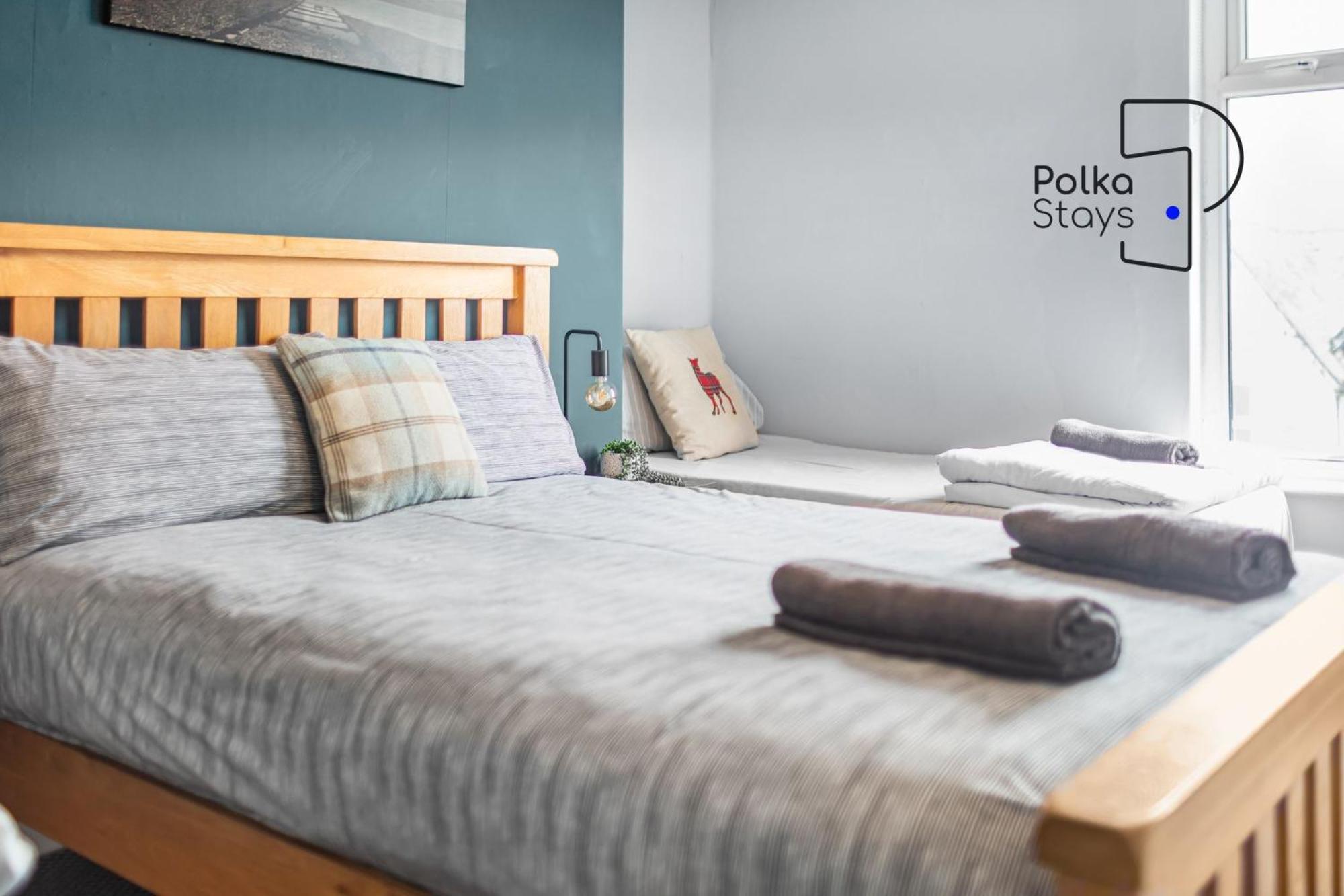 Polkadot Winter Gardens - Large Modern Apartments In Blackpool By Polkastays Exteriér fotografie