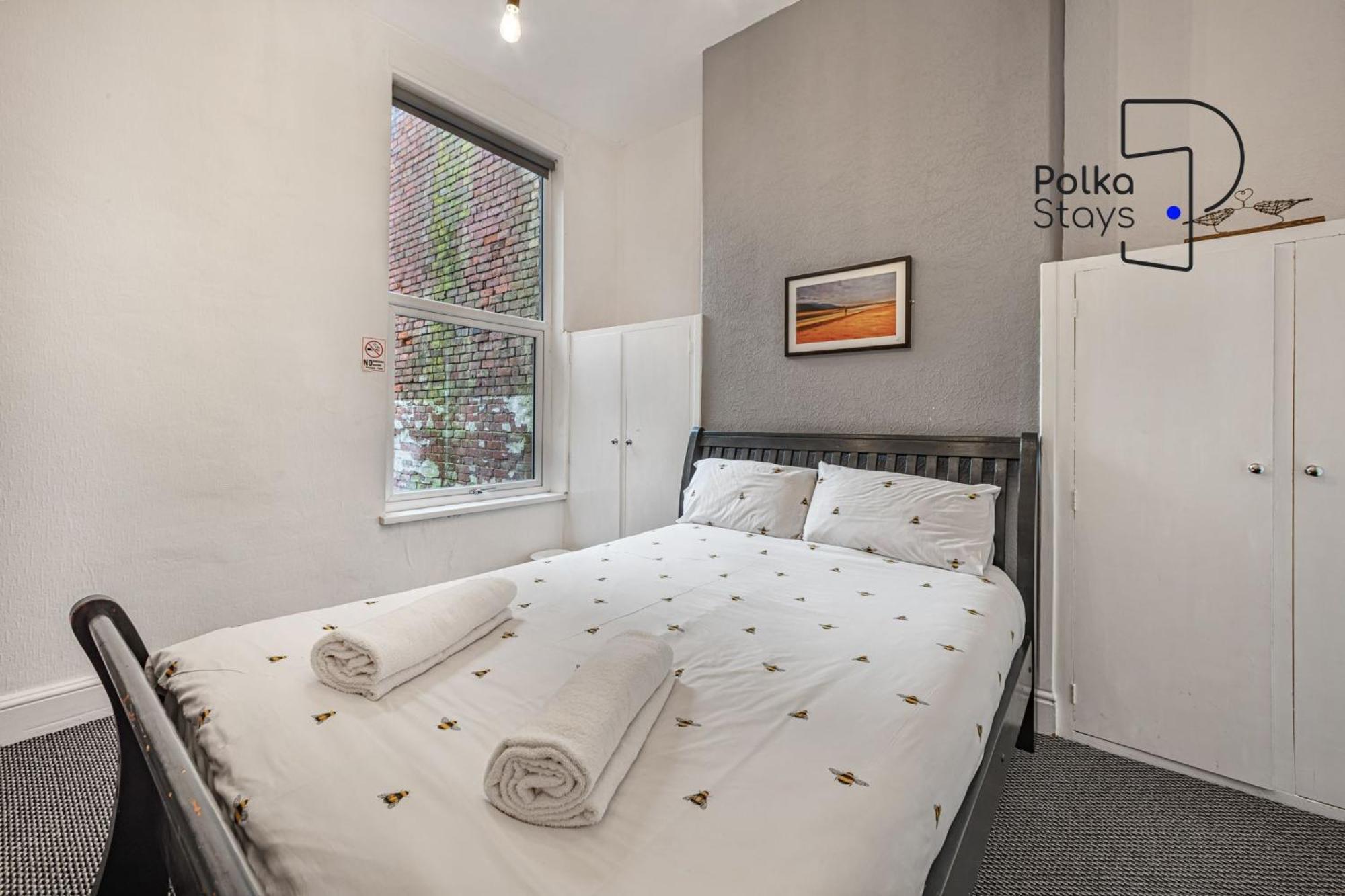 Polkadot Winter Gardens - Large Modern Apartments In Blackpool By Polkastays Exteriér fotografie